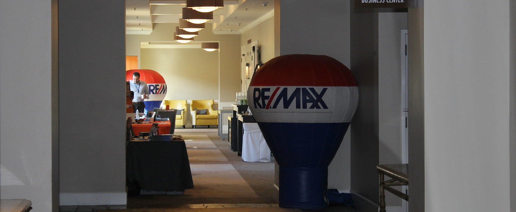 RE/MAX 6 Foot Cold Air Inflatables